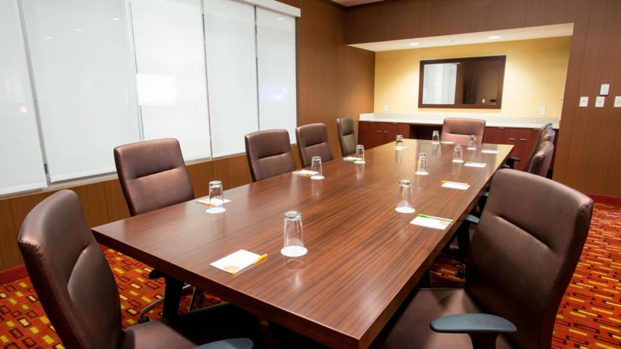 Courtyard By Marriott Cincinnati Midtown/Rookwood Εξωτερικό φωτογραφία