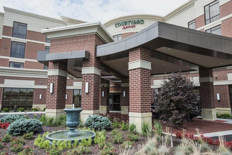 Courtyard By Marriott Cincinnati Midtown/Rookwood Εξωτερικό φωτογραφία