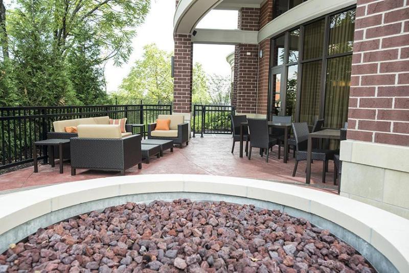 Courtyard By Marriott Cincinnati Midtown/Rookwood Εξωτερικό φωτογραφία