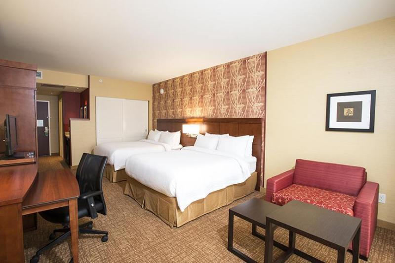 Courtyard By Marriott Cincinnati Midtown/Rookwood Εξωτερικό φωτογραφία
