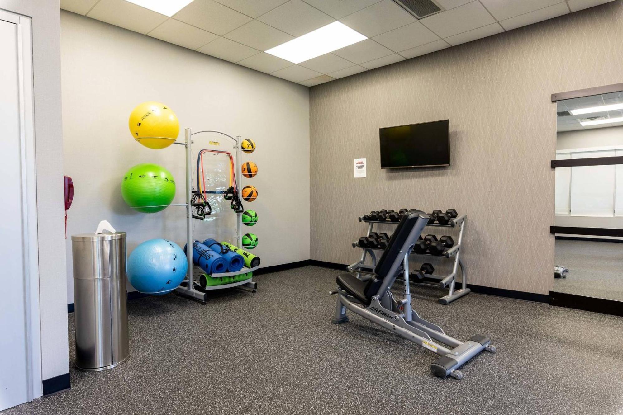 Courtyard By Marriott Cincinnati Midtown/Rookwood Εξωτερικό φωτογραφία