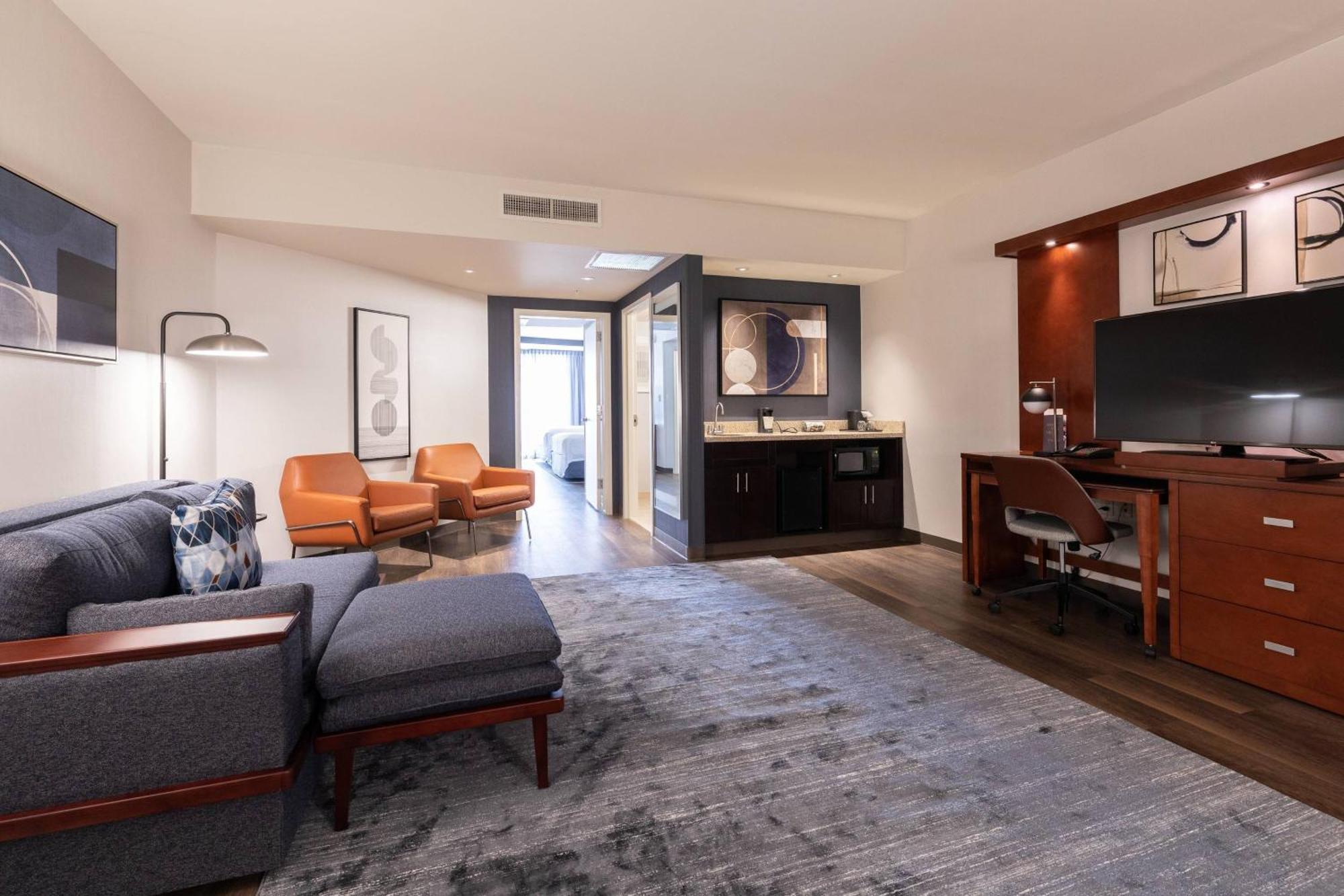 Courtyard By Marriott Cincinnati Midtown/Rookwood Εξωτερικό φωτογραφία