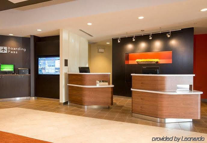 Courtyard By Marriott Cincinnati Midtown/Rookwood Εξωτερικό φωτογραφία